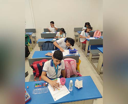 Grade 4 B Rangotsav Competition