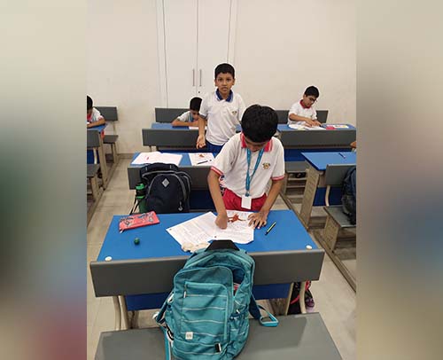 Grade 4 B Rangotsav Competition